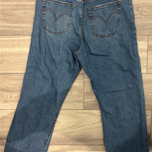 Levi’s Big E Ribcage Straight Jeans - Picture 2 of 4